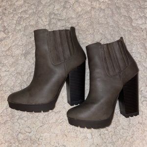 Grey heeled boots